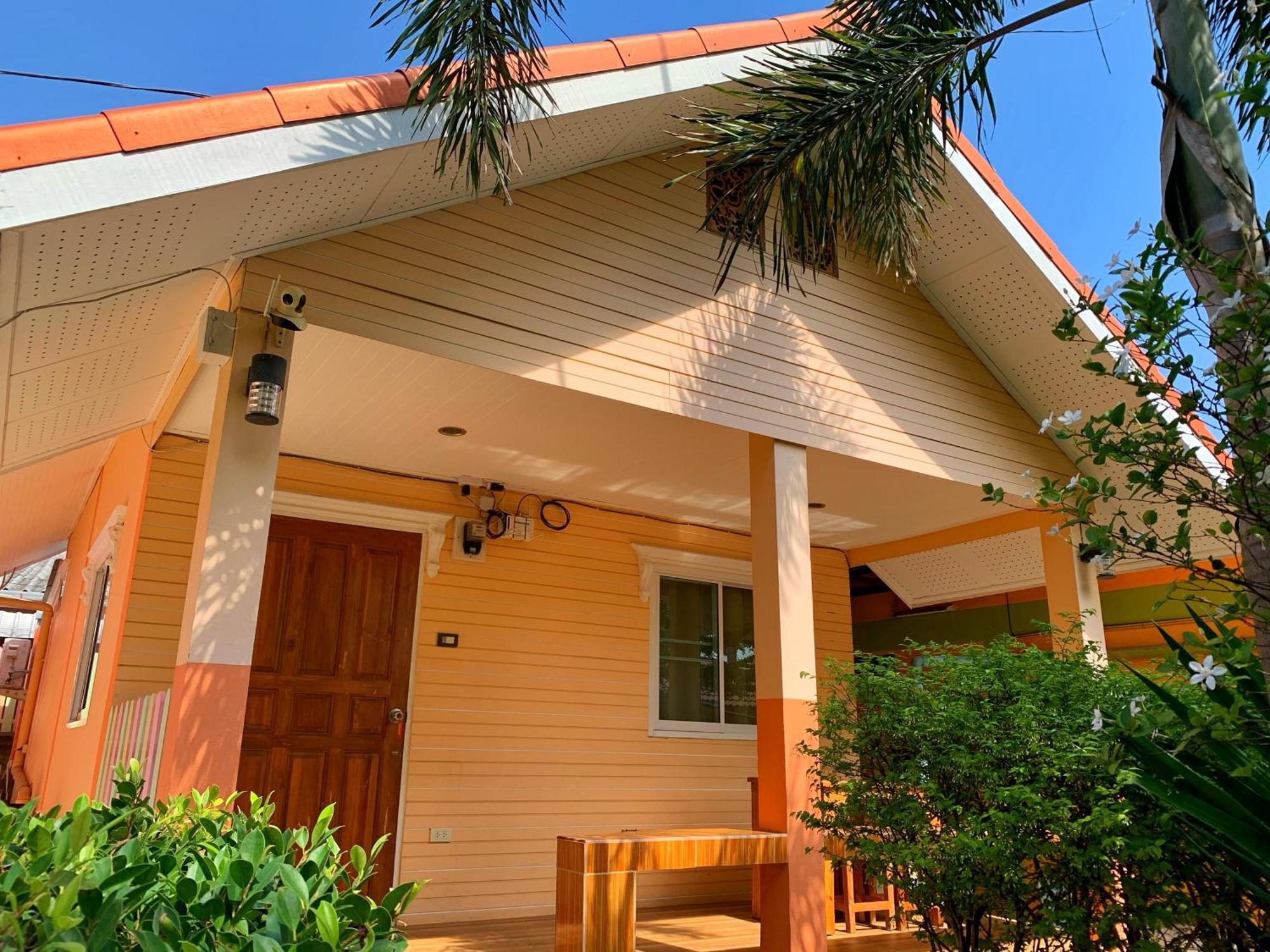 Thippawan Bungalow Ko Si Chang Exterior photo