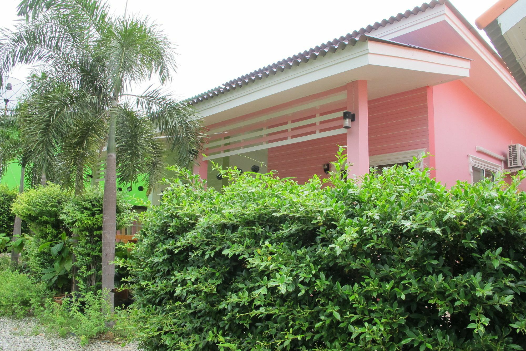 Thippawan Bungalow Ko Si Chang Exterior photo